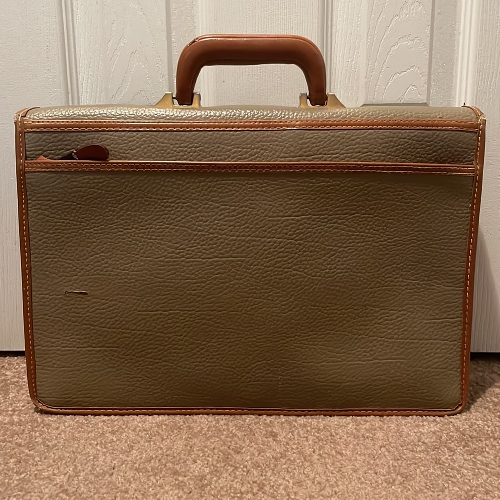💼Vintage Dooney & Bourke Pebbled Leather Briefcase Unisex - Picture 3 of 16